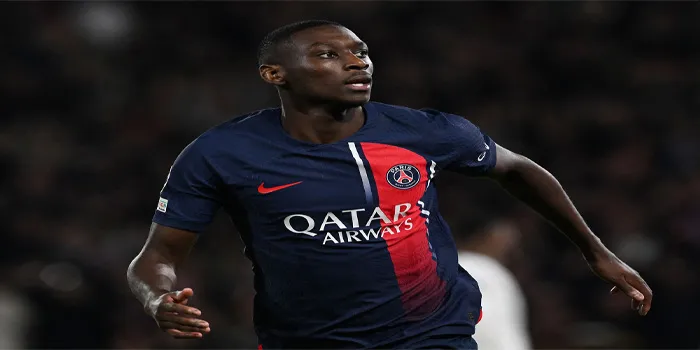 PSG – Randal Kolo Muani Kembali ke Skuad Menjelang Pertandingan Liga Champions